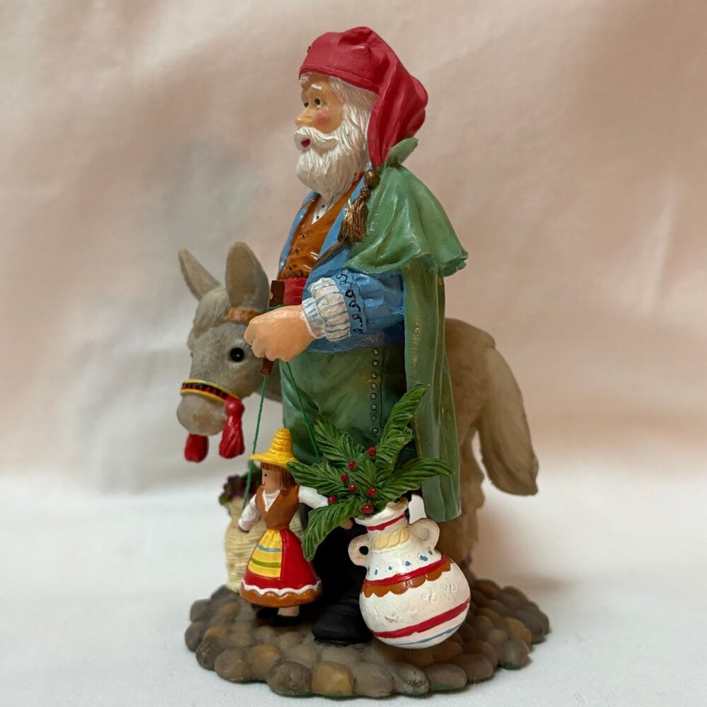 International Santa Portugal 2000 – Padre Nicholas Resin Figurine 4.25" Holiday - Picture 4 of 6